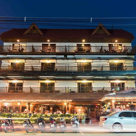 Отель Jomtien Boathouse Паттайя Экстерьер фото