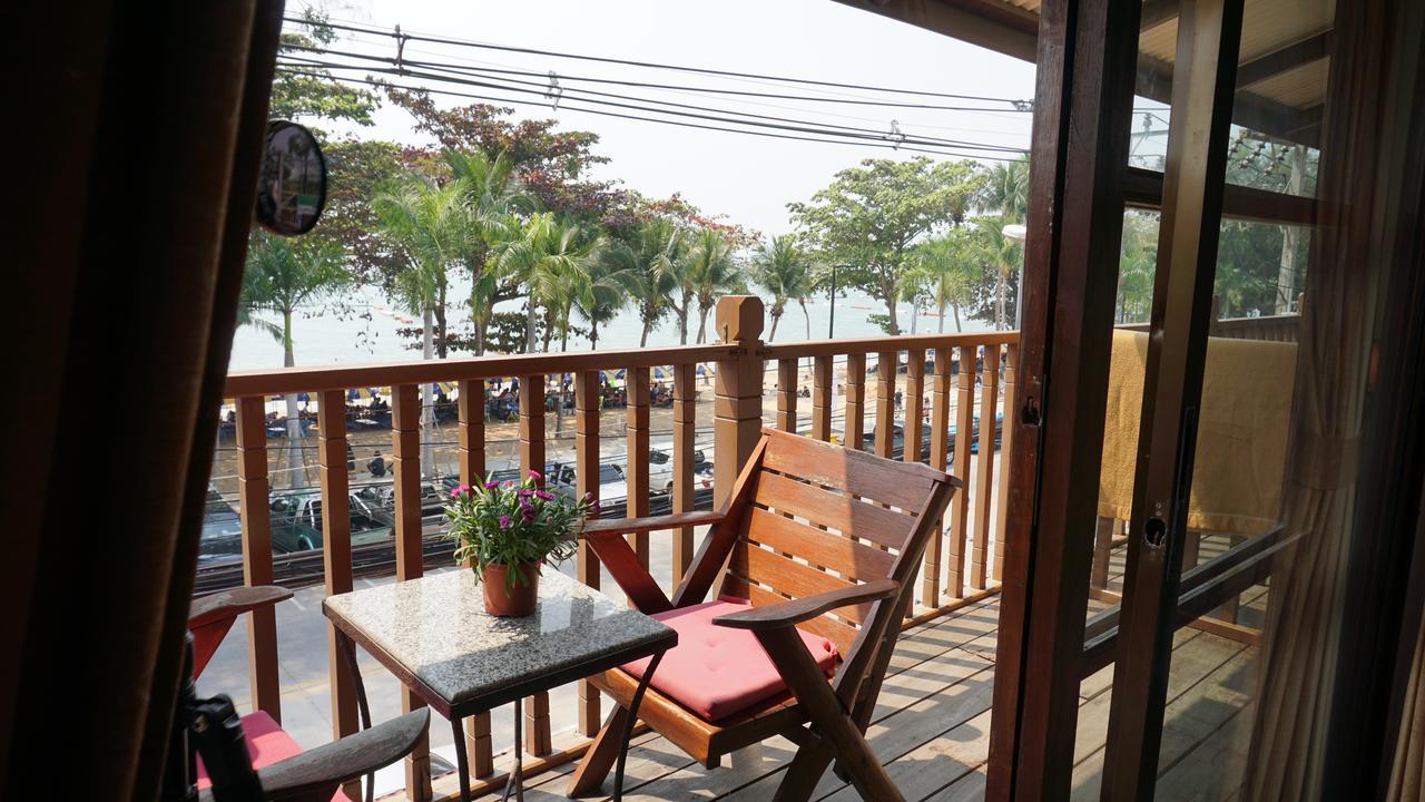 Отель Jomtien Boathouse Паттайя Экстерьер фото